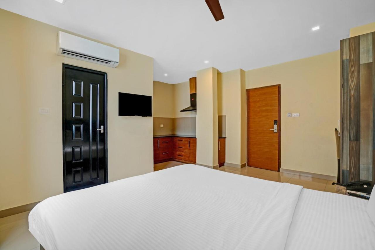 Capital O 87015 Hotel Al Salama Коччи Экстерьер фото